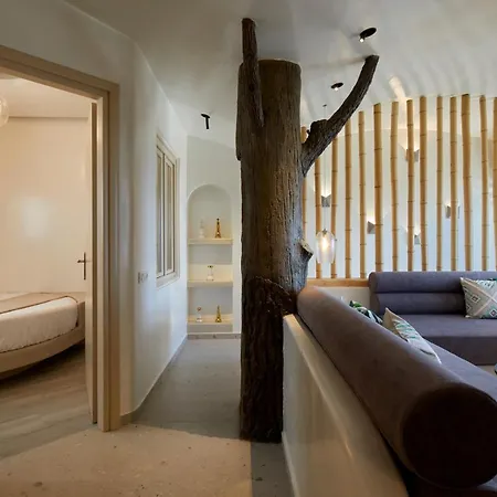 Endless Traditional Apartment *
