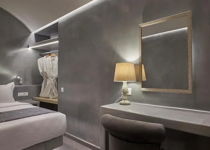 Endless Traditional Lägenhet Fira (Santorini)